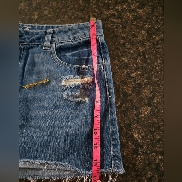 VintageAmerican Eagle Live Your Life Y2K Blue Jean Mini Skirt Distressed Sz 12 - Picture 7 of 7